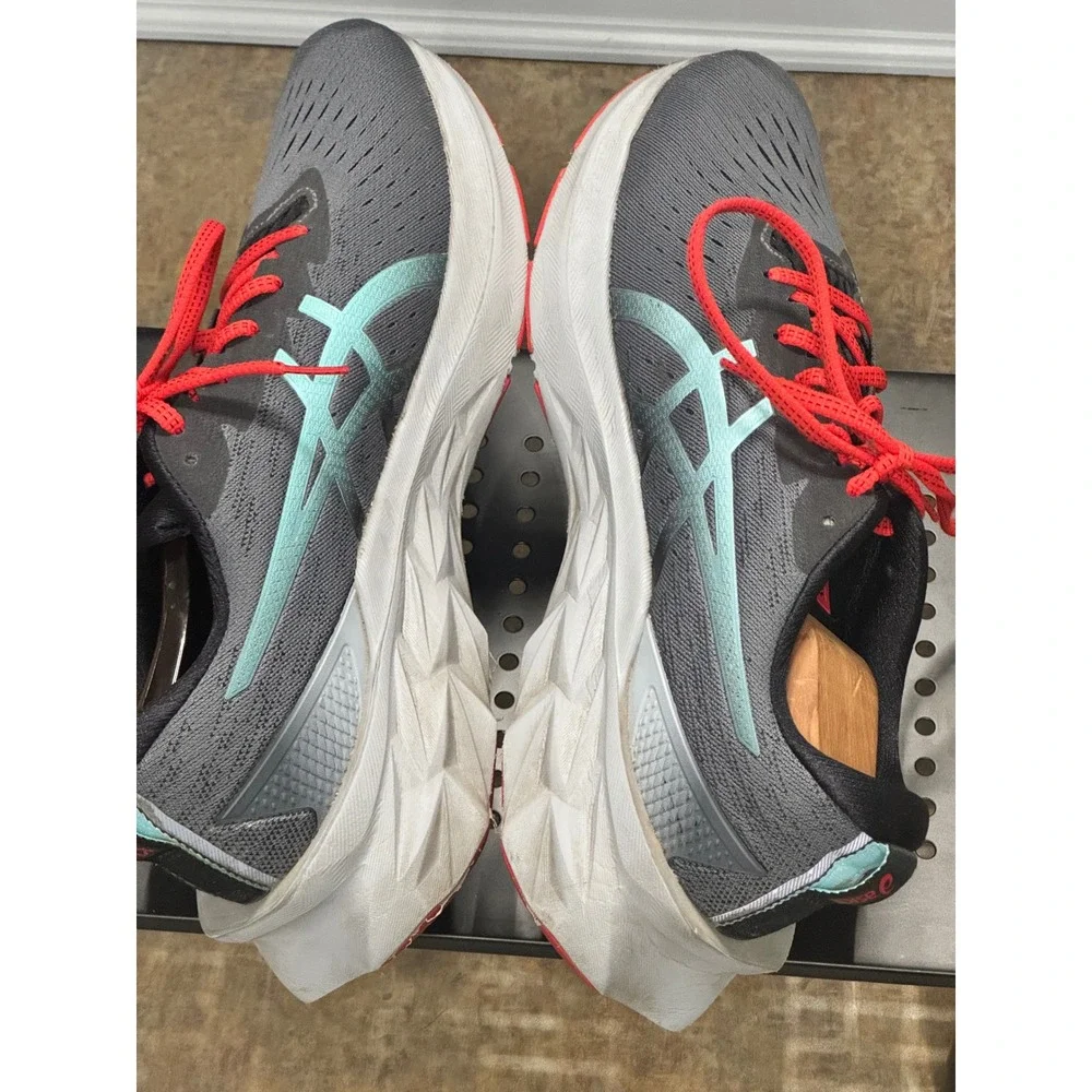 ASICS Novablast 2 Mens 12 Gray Blue Red Good Running Shoes 1011B192 Cushioned
